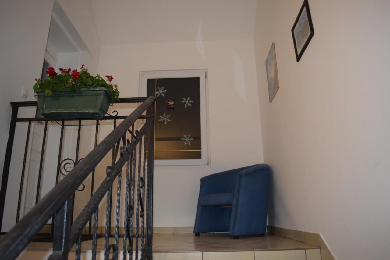 Nadja Lägenhet Novi Sad Exteriör bild