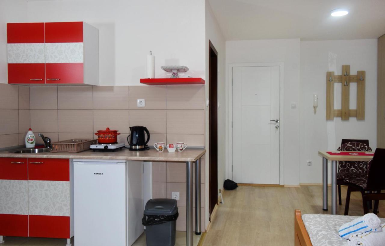 Nadja Lägenhet Novi Sad Exteriör bild