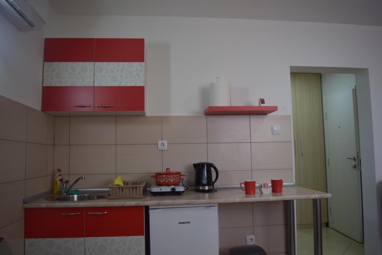 Nadja Lägenhet Novi Sad Exteriör bild